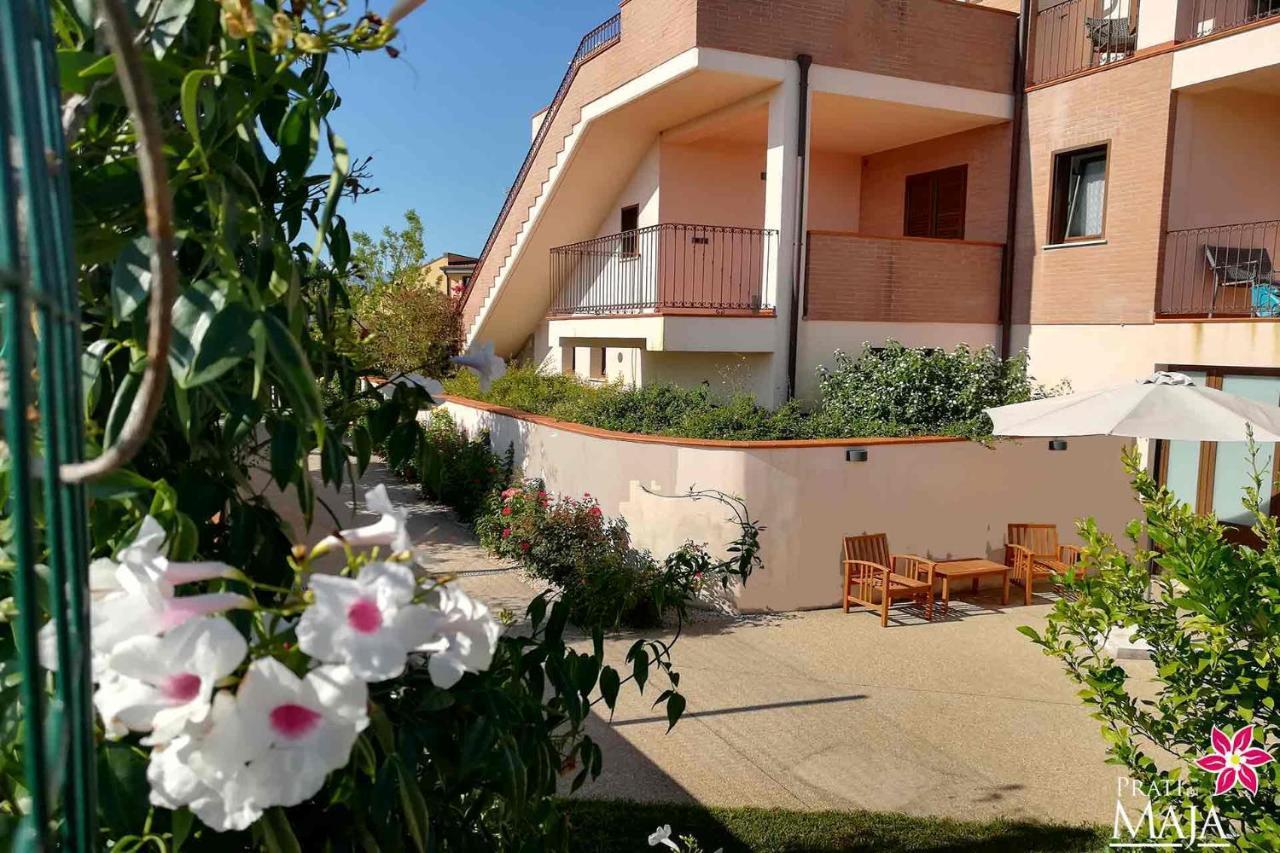 Prati Di Maja B&B Miglianico 外观 照片